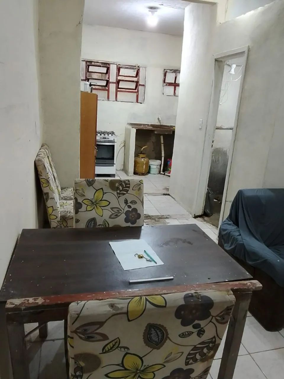 Aluguel de quarto cubatao 850