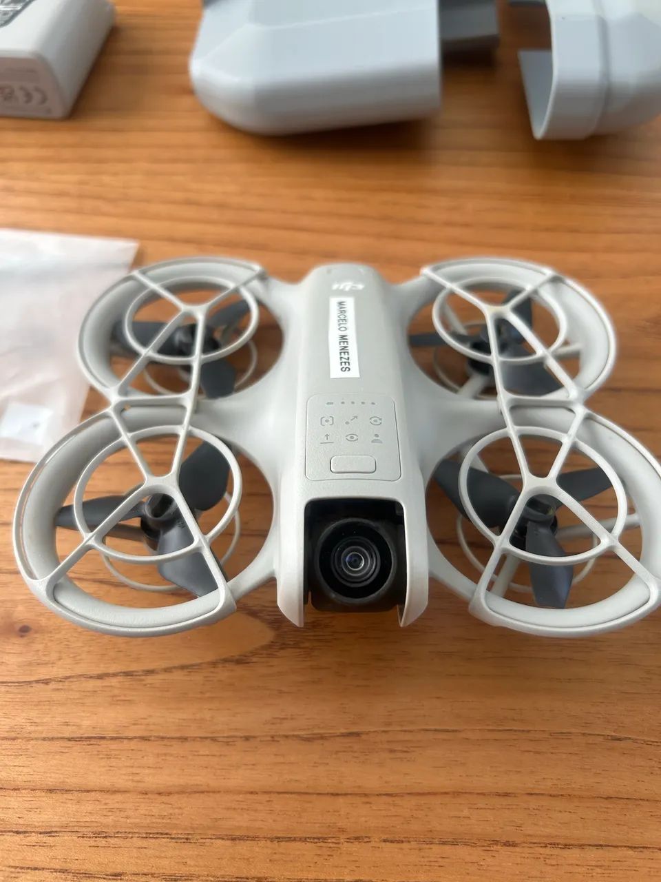 Drone DJI Neo + 3 Baterias + Carregador Triplo + Acessórios | Muito novo - Foto 4