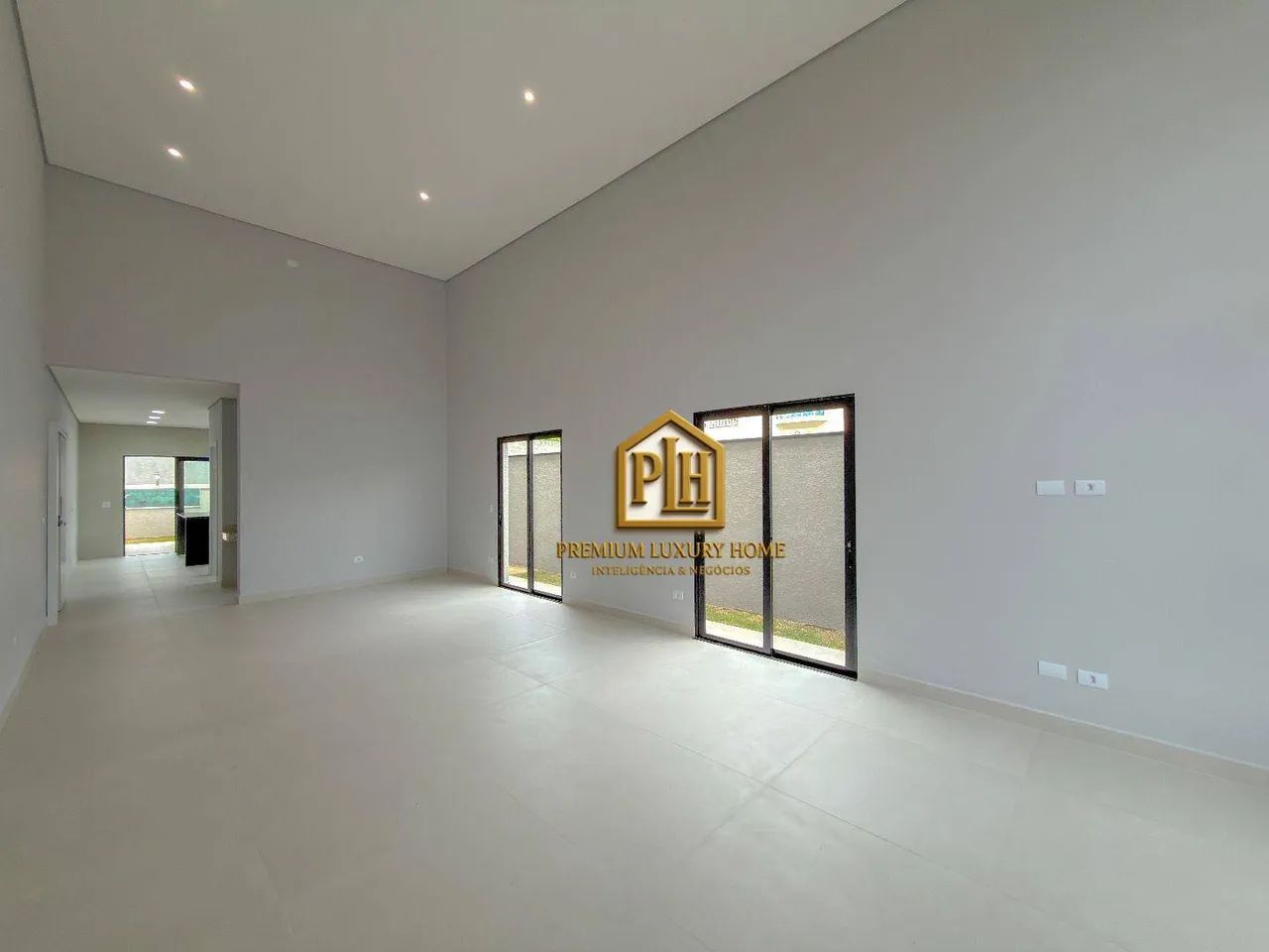 CASA 100% TÉRREA - 3 SUITES - CONDOMINIO DENTRO DA CIDADE - Foto 4