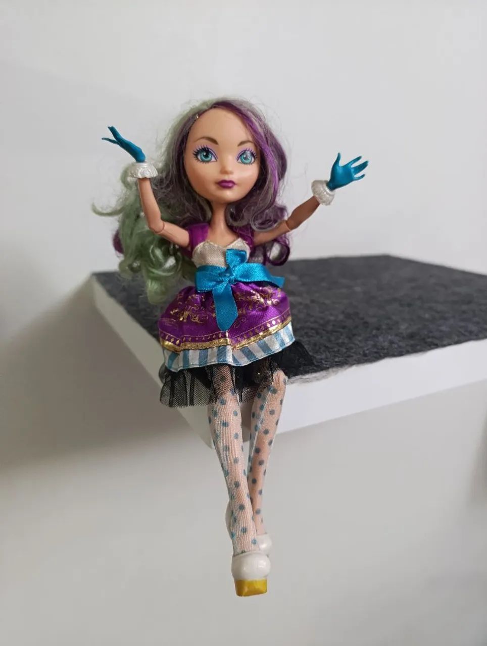 Ever After High Madeline Hatter básica 