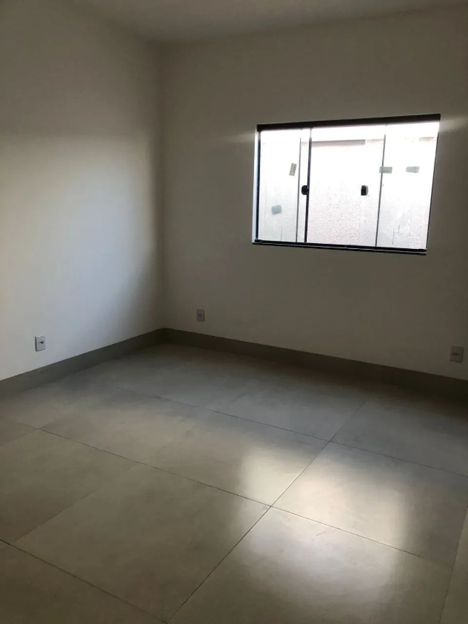 2 casas sendo cada uma 3 quartos e 1 suíte - Foto 2