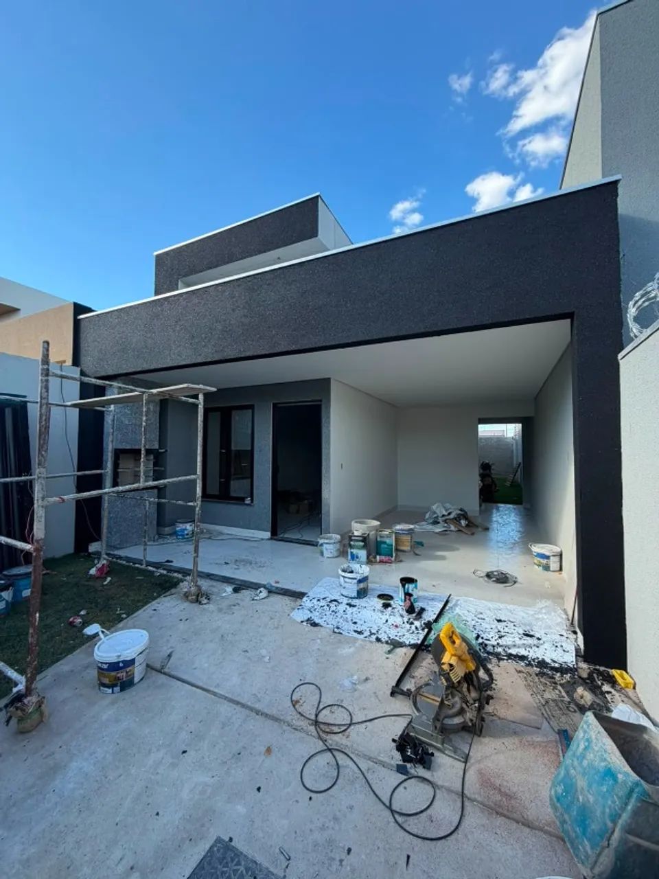 Vendo casa com 3 quartos em Taquaralto!!! 