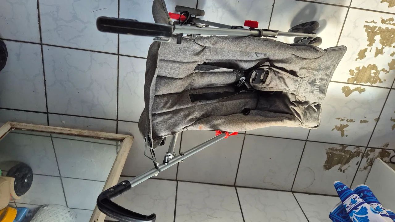 Carrinho de passeio multi Kids pocket - Foto 3