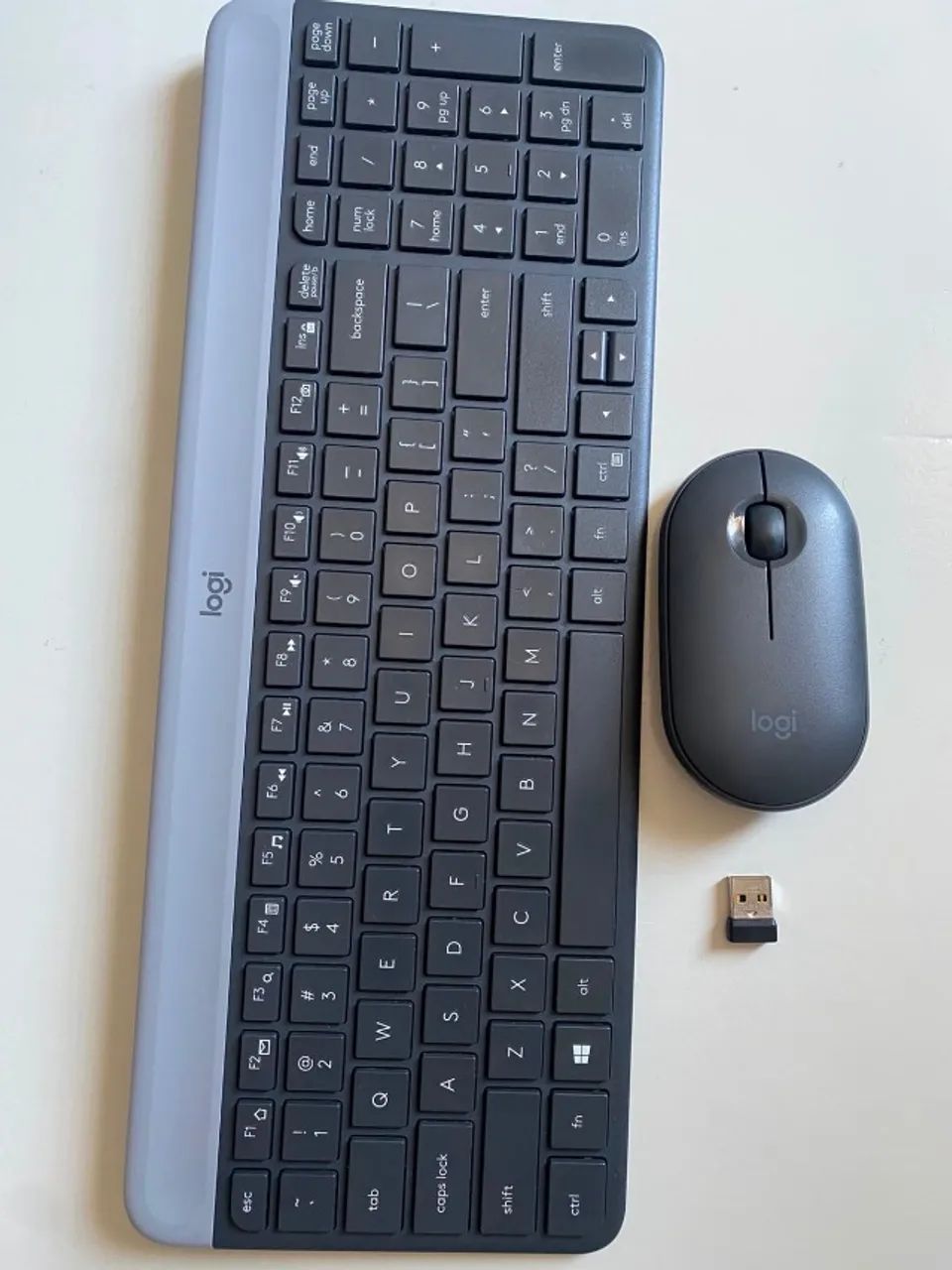 Teclado e Mouse sem fio Logitech MK470