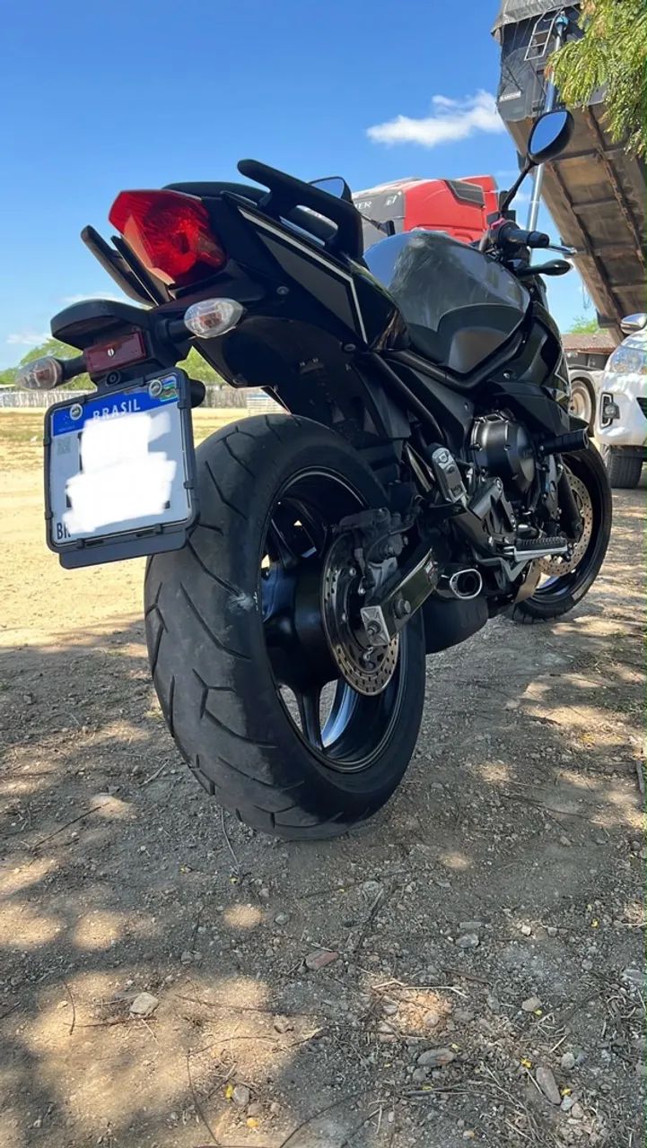 Yamaha XJ6 N 2017 - Foto 4