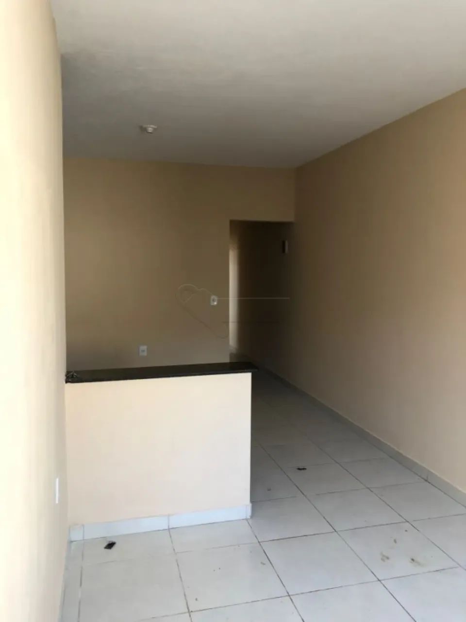 2 DORMITÓRIOS, SALA, COZINHA COM GABINETE, WC SOCIAL. - Foto 4