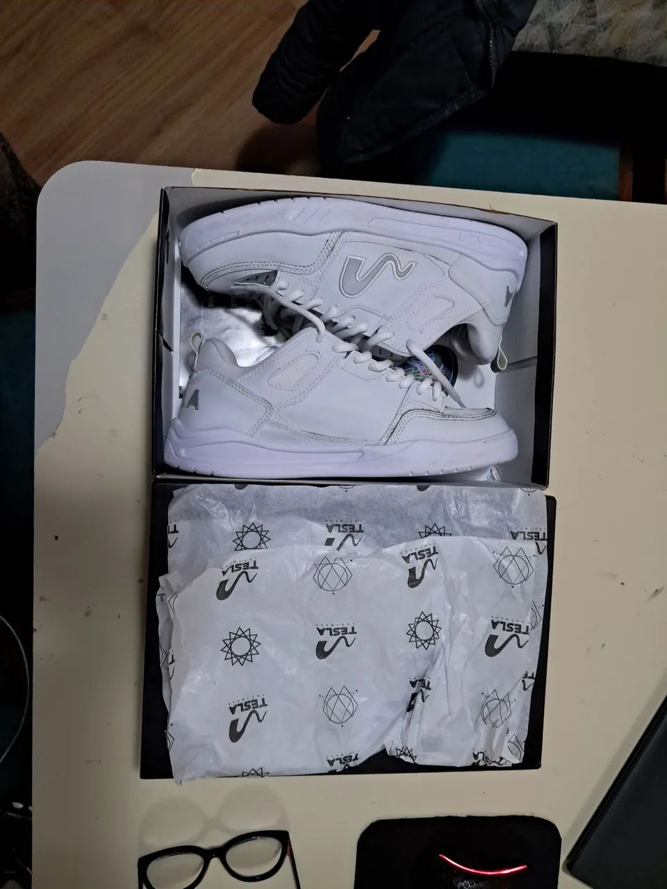 Tenis Tesla | couro branco . - Foto 4