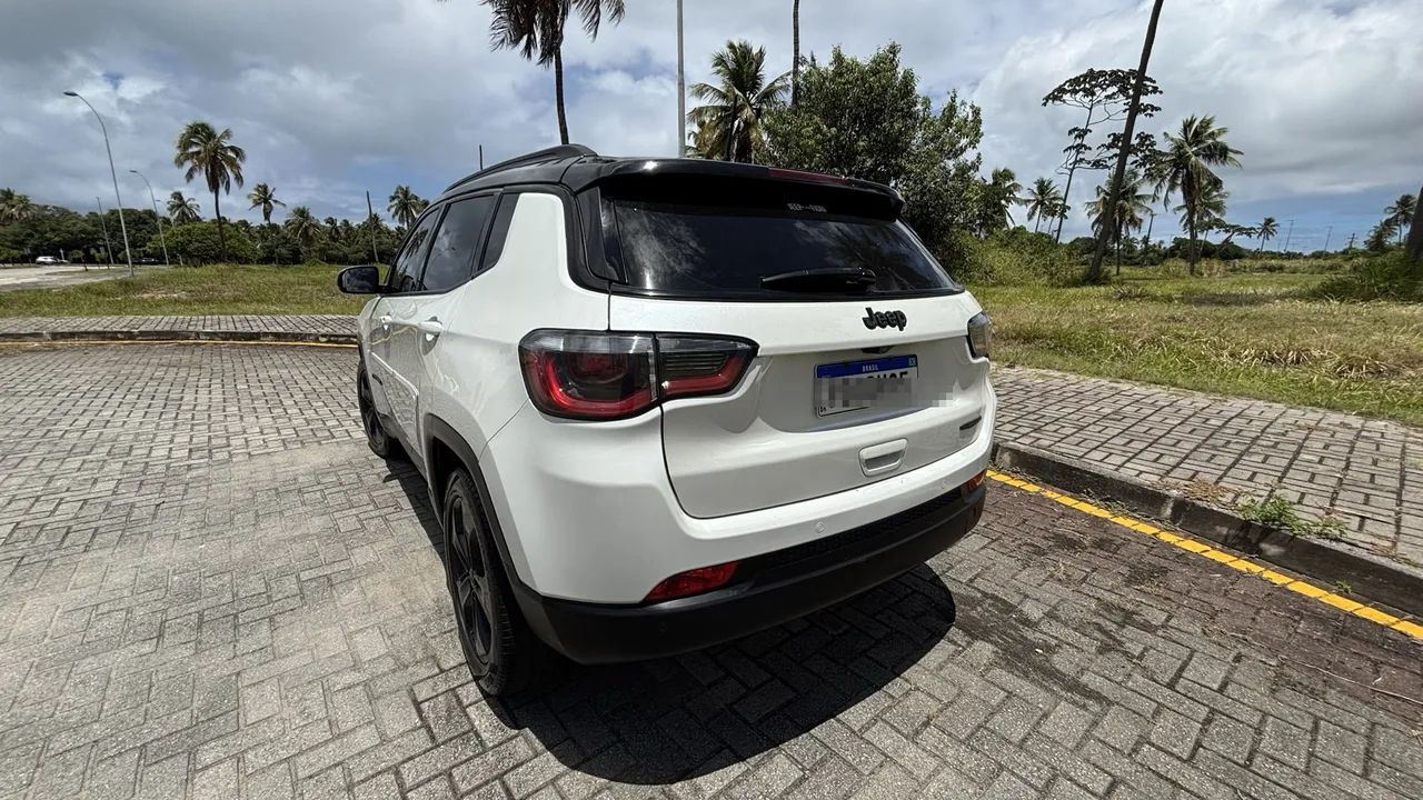 Jeep Compass Night Eagle 2.0 4X2 Flex 16V AUT 2018 - Foto 4