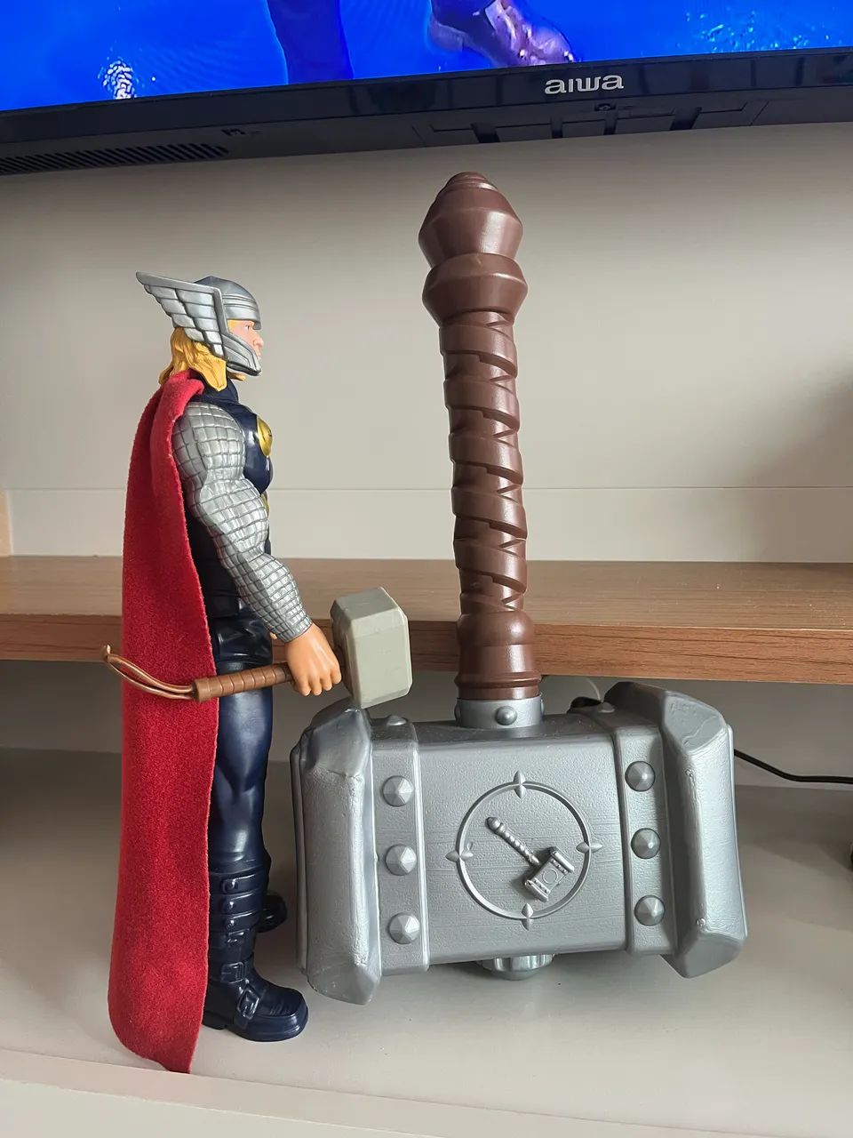 Boneco Thor e Martelo  - Foto 2