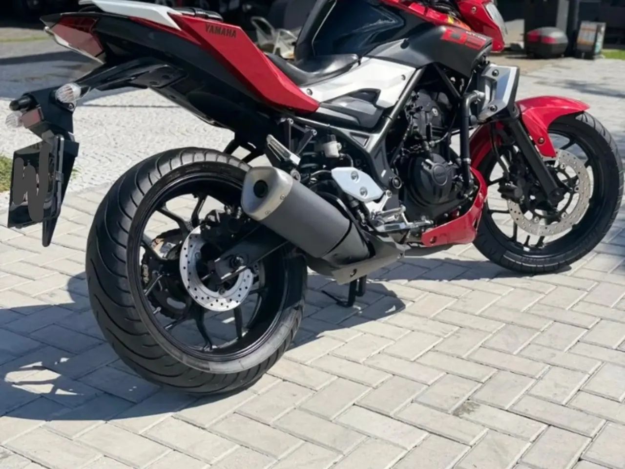 YAMAHA MT 03 - Foto 5
