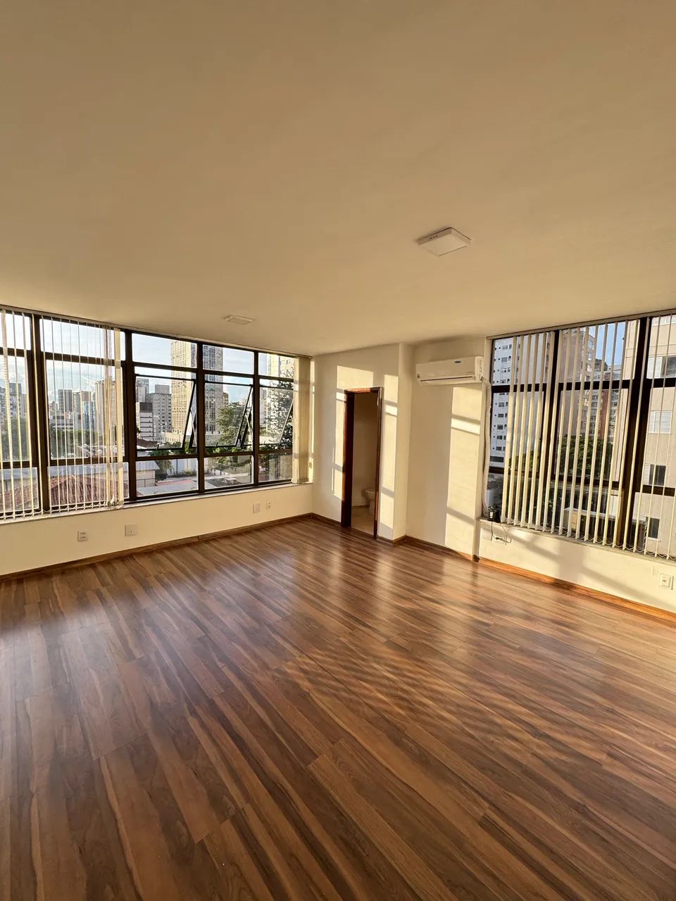 Sala Comercial Direto com Proprietário em Lourdes