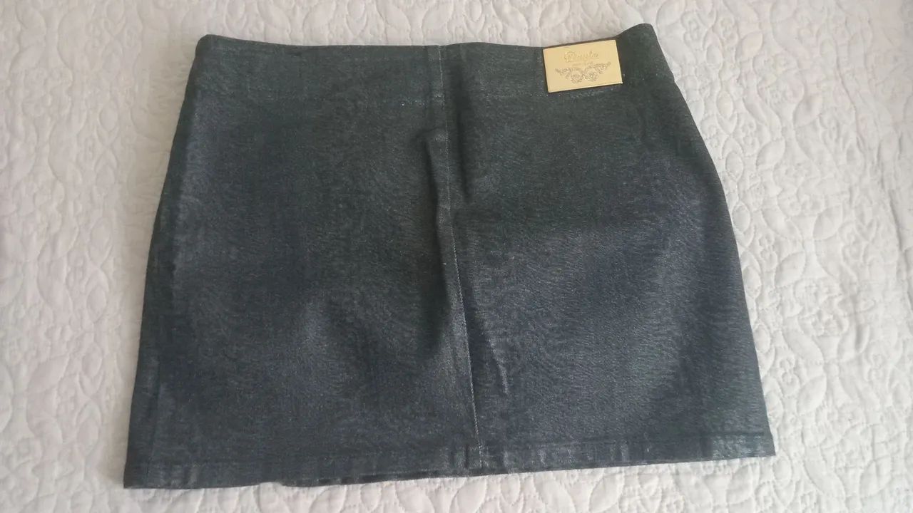 Mini saia jeans preta Damyller - Foto 2