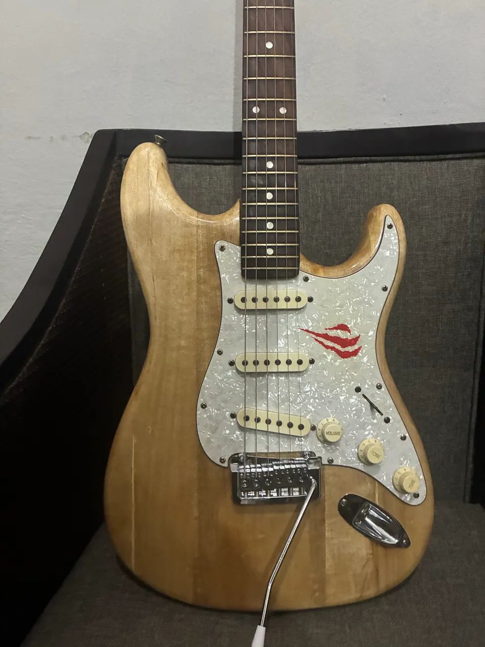 Guitarra Strato  - Foto 2