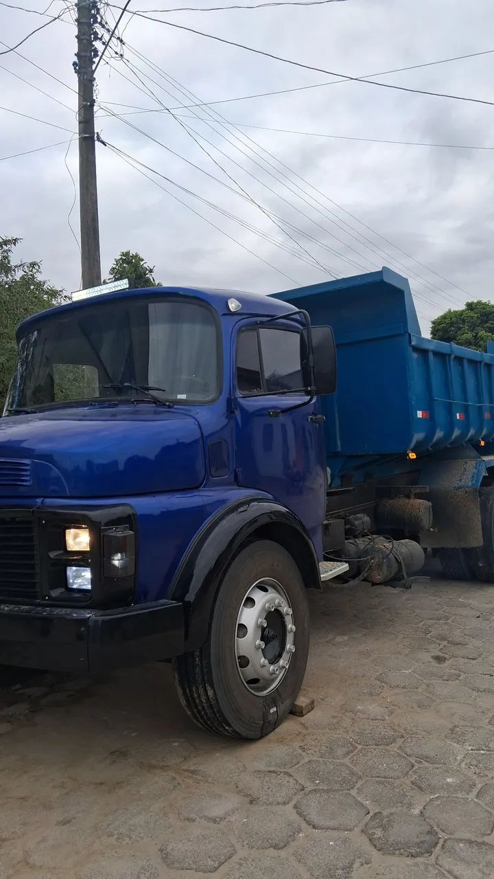 Caminhão truck caçamba  - Foto 4