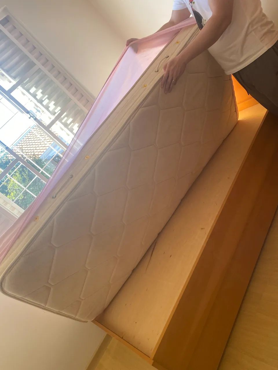 Cama de solteiro em madeira com bicama auxiliar - Foto 2