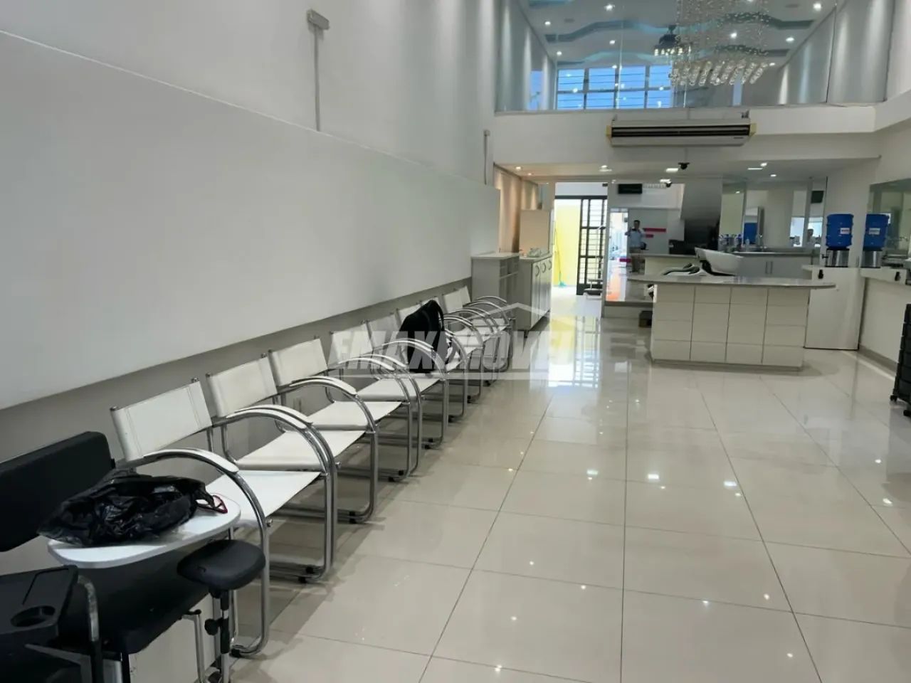 Salão Comercial Rua Coronel Nogueira Padilha - Vila Hortência