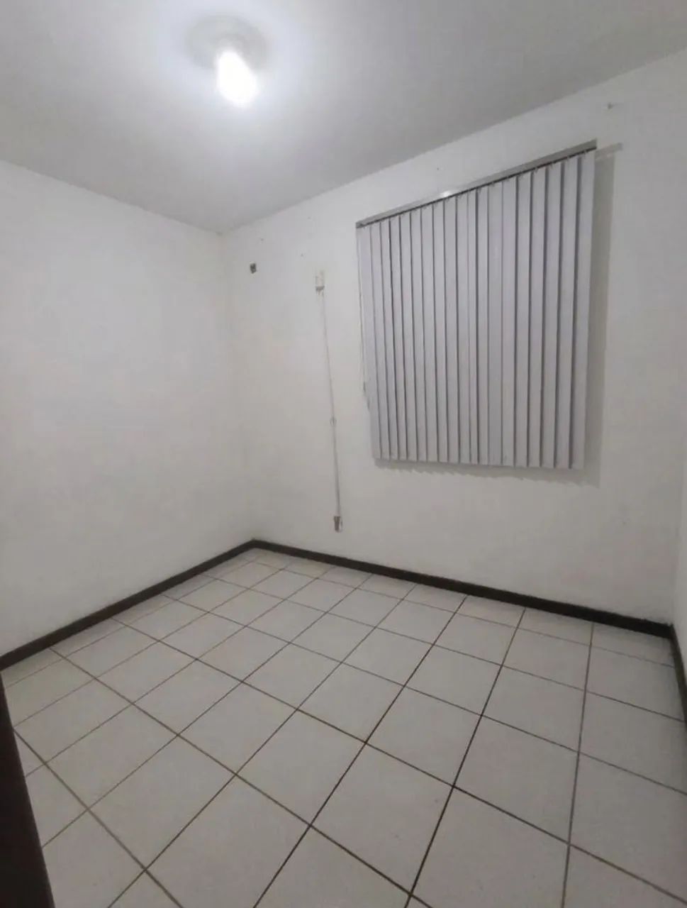 Apartamento em Condomínio Centro