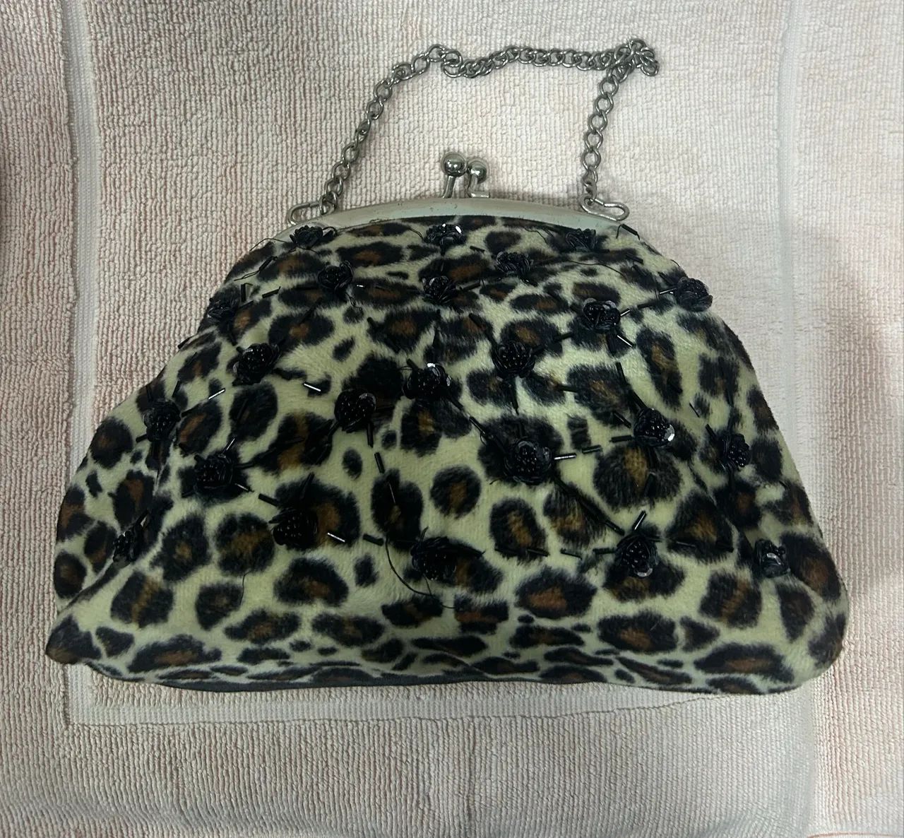 Bolsa Feminina c/ Corrente e Apliques - Foto 2