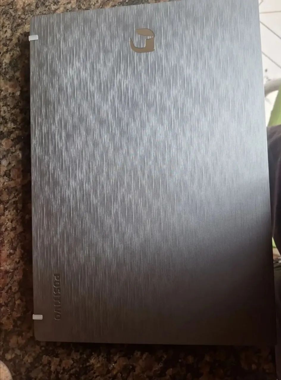 Notebook seminovo, 1 ano e pouco de uso, sem nenhum arranhão  - Foto 3