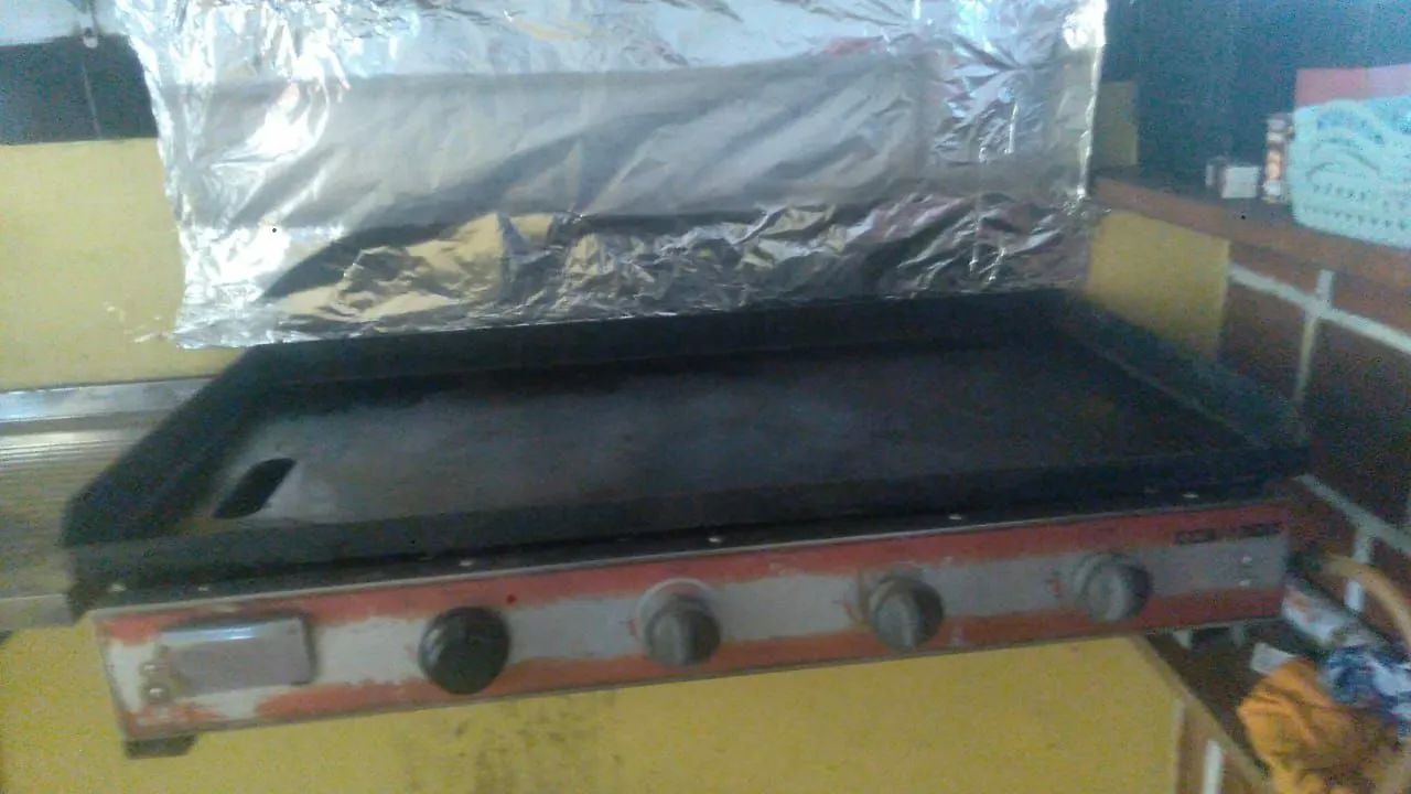 Chapa para lanchonete R$500,0ccontato  *0