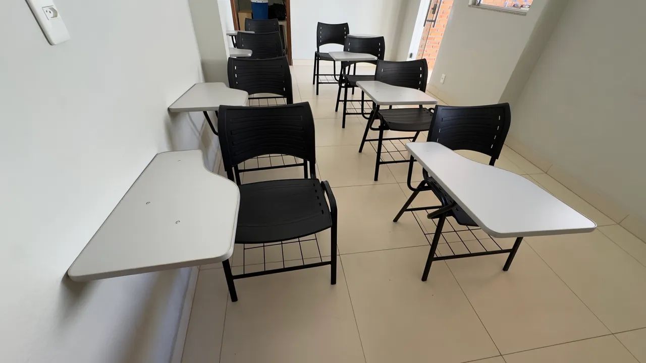 Cadeiras escolares