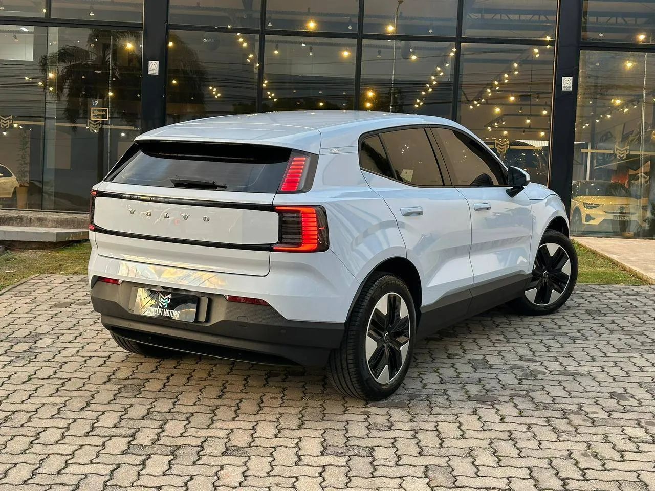 Volvo EX30 E60 Core (elétrico) 2024 - Foto 3