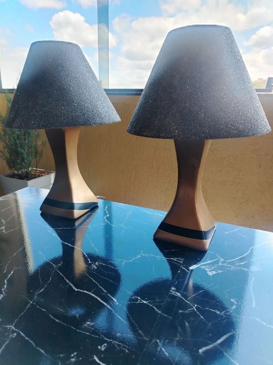 2 Abajur de cerâmica e cúpula de tecido  - Foto 2