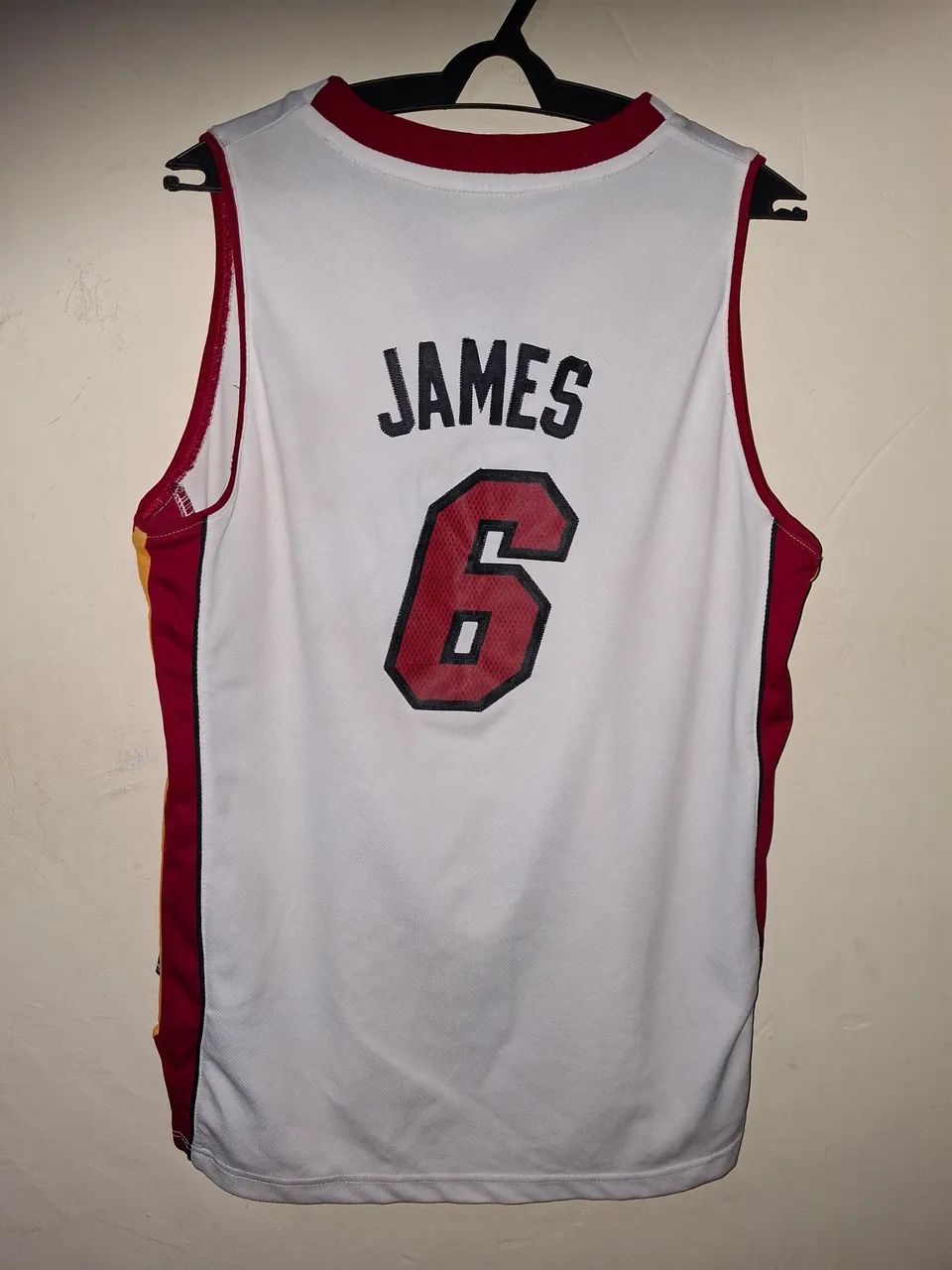 Camiseta adidas basquete  - Foto 5