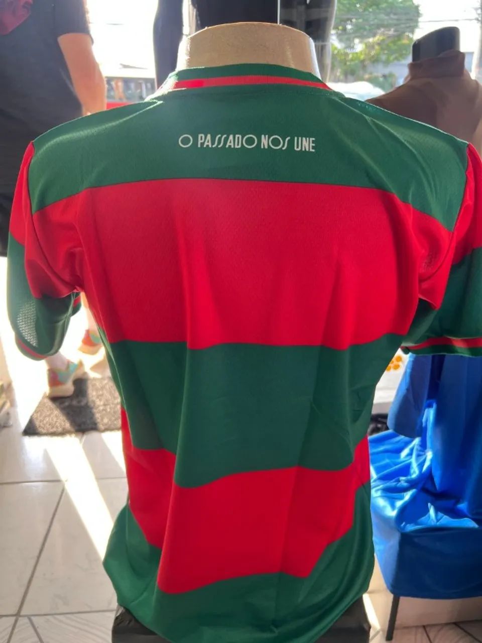 Camisa de time Portuguesa - Lusa - Foto 2