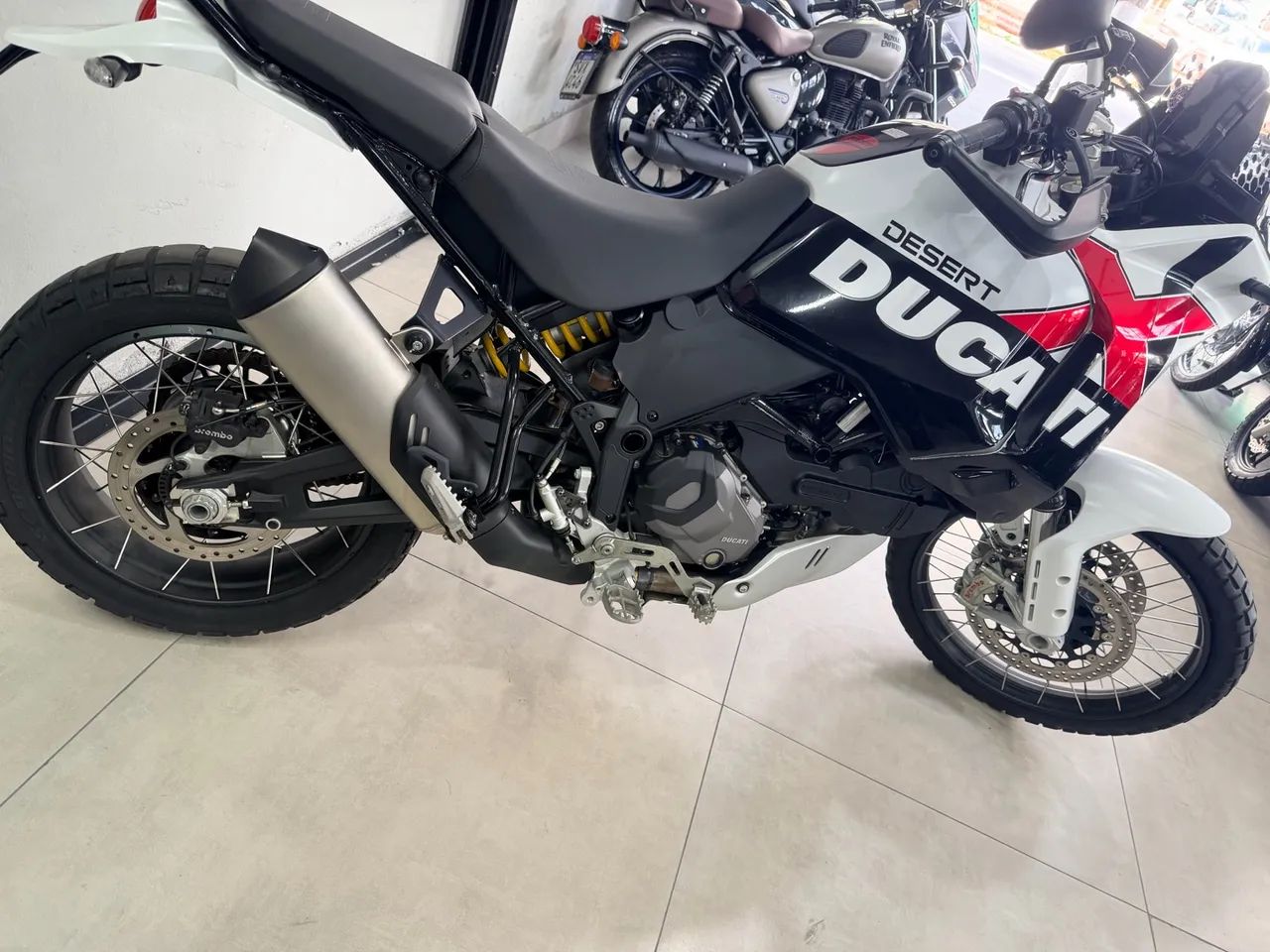 DUCATI DESERT X 2023 - Foto 5