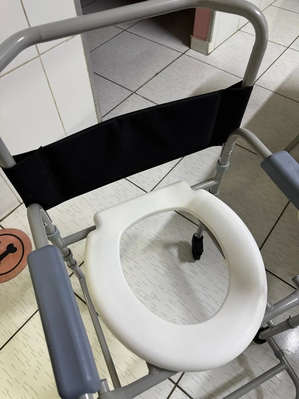 CADEIRA DE BANHO DOBRÁVEL  - Foto 4