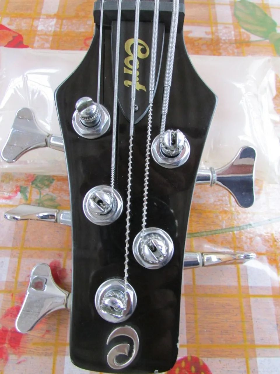 Baixo Cort 1998 Com Pré Bartolini - Excelente!!! - Foto 3