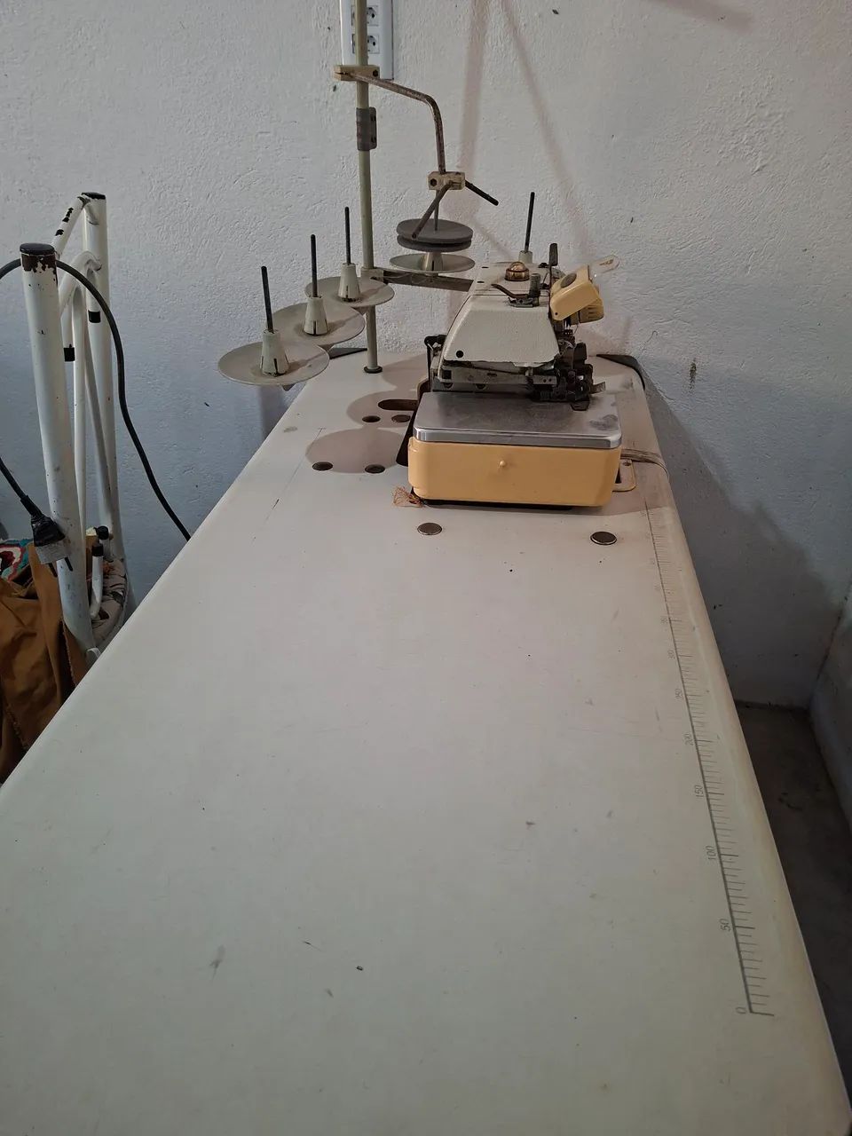 MÁQUINA INTERLOCK DE COSTURA MARCA ALW - Foto 3