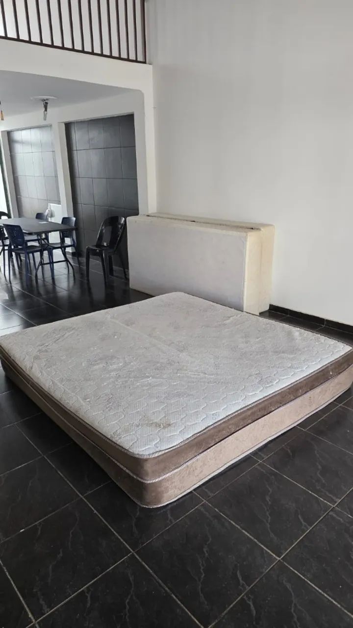Cama King Size usada