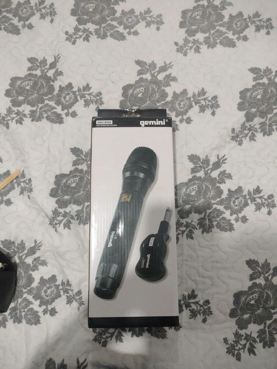 microfone sem fio Gemini GMU-M100