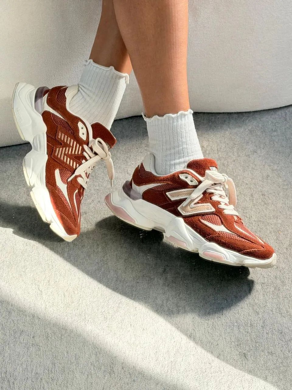 Tênis New Balance 9060 Prime couro Camurça Premium  - Foto 3