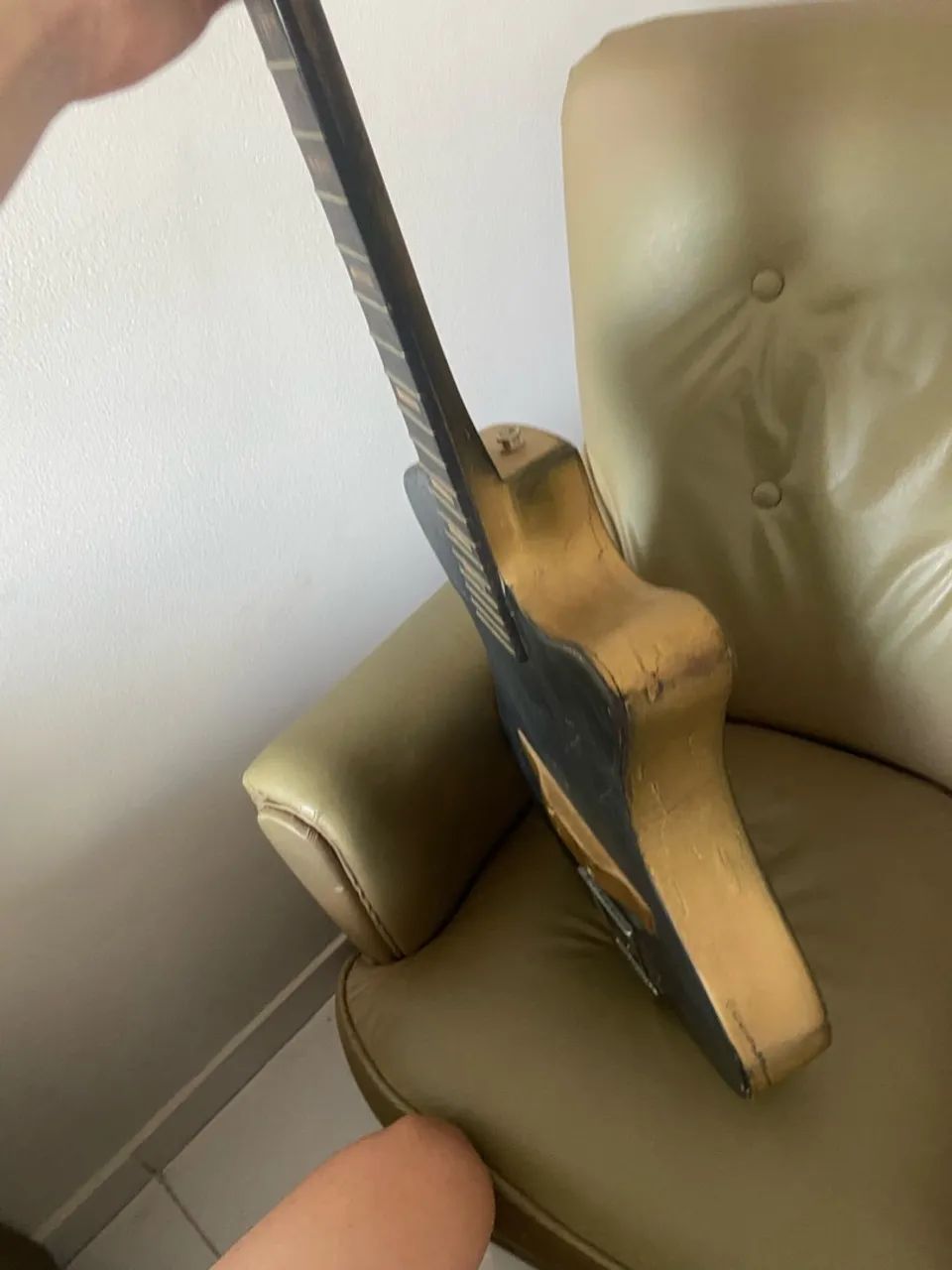 Carcaça do violão - Foto 5