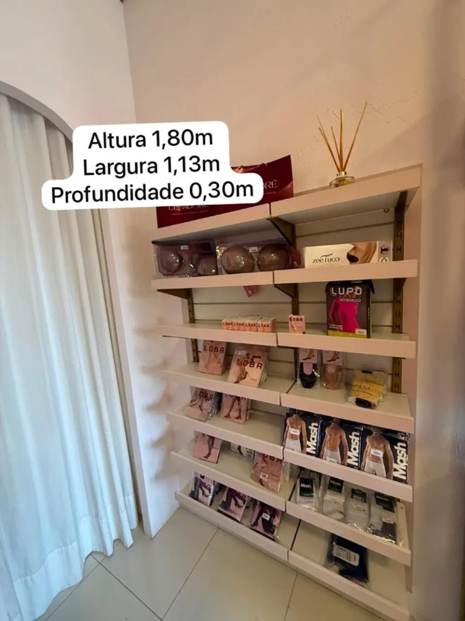 Mobília de loja completa  - Foto 5
