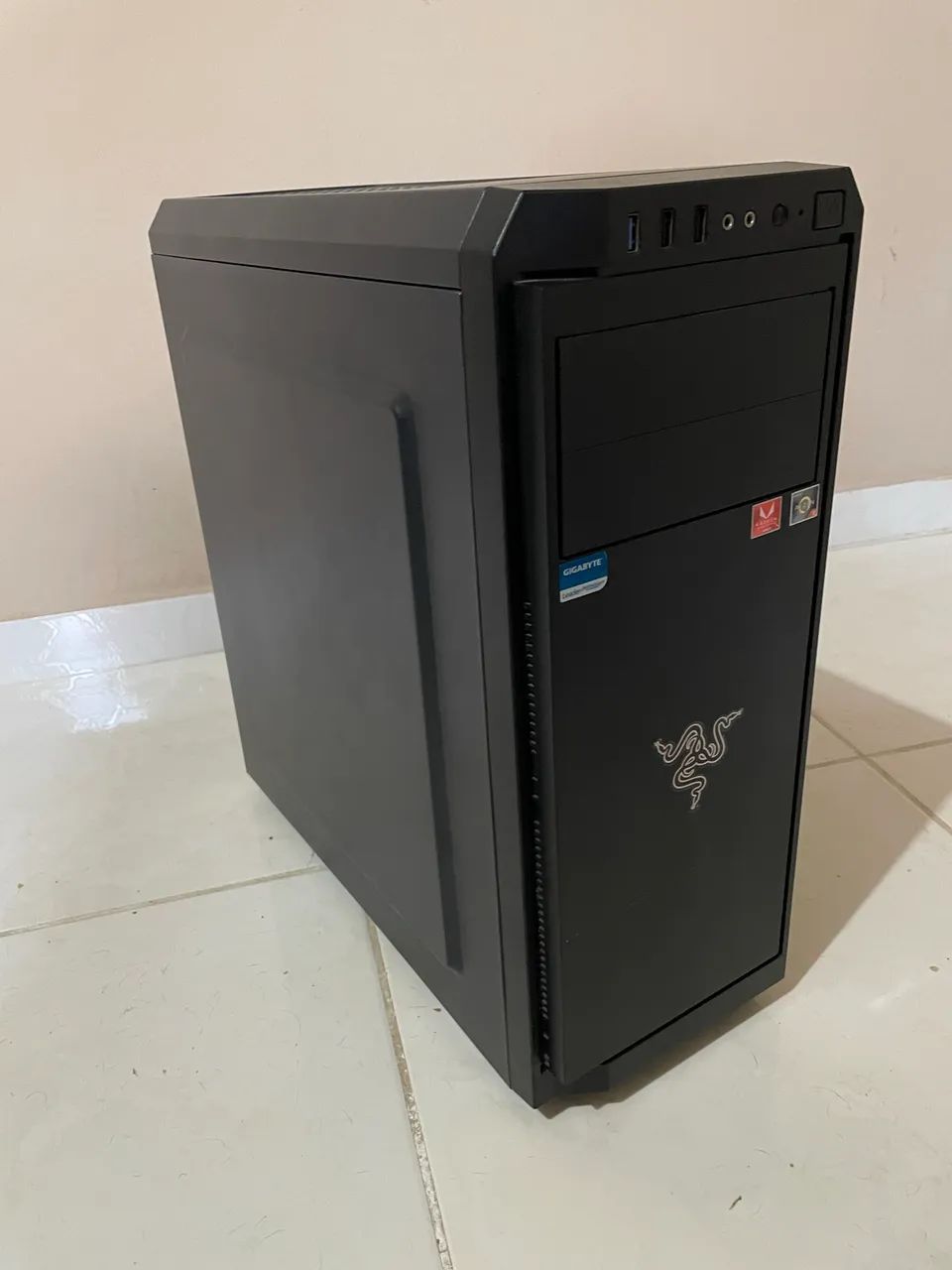 Gabinete Thermaltake tt v100 Full Tower