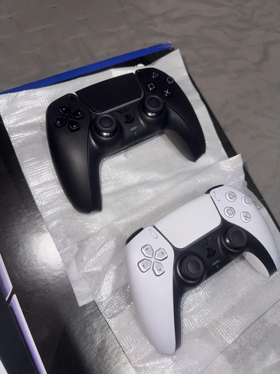 PS5 1TB 2 CONTROLES  - Foto 2