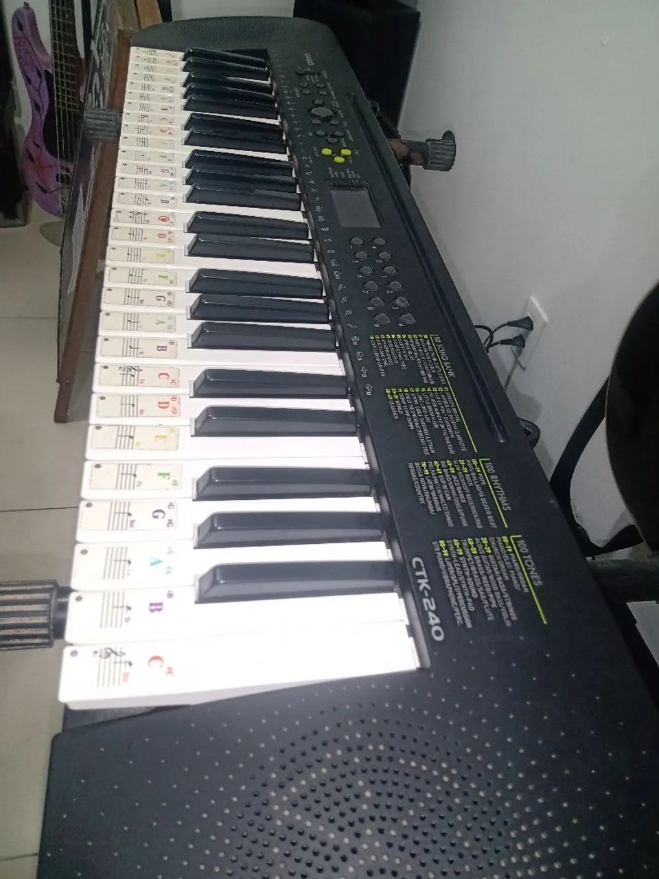 Ótimo Casio CTK-240 + Pé  - Foto 2