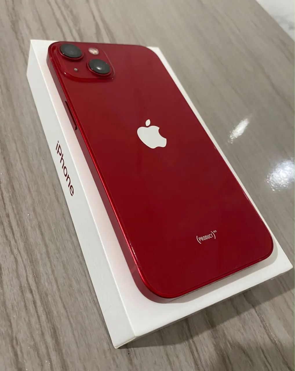 IPHONE 13 - 256GB RED - Foto 2
