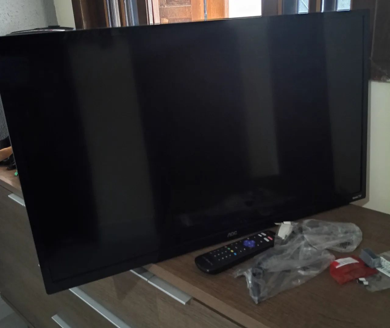 Smart TV AOC 32 Polegadas Seminova - Foto 3