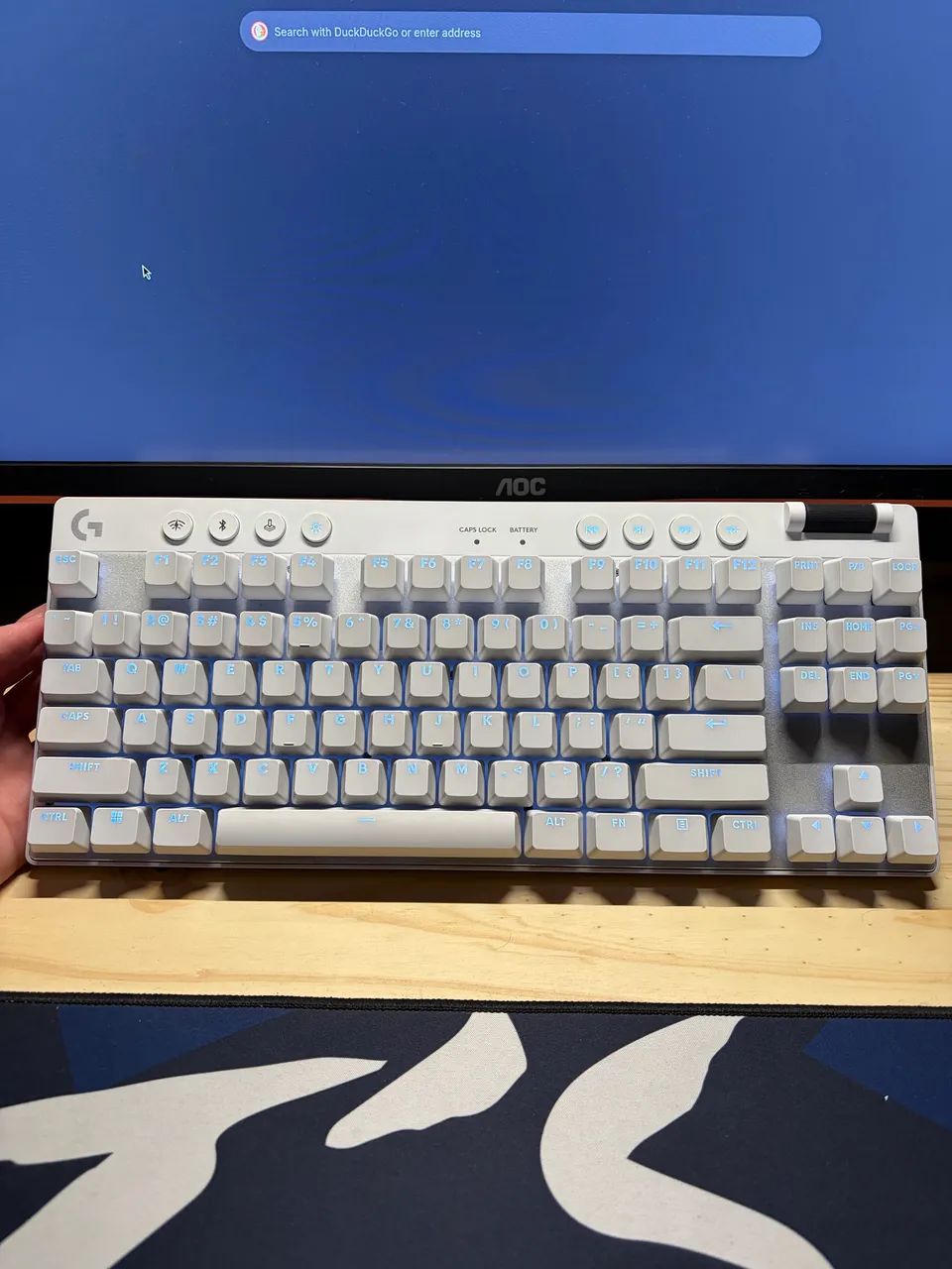 Teclado Logitech PRO X TKL Lightspeed - Foto 5