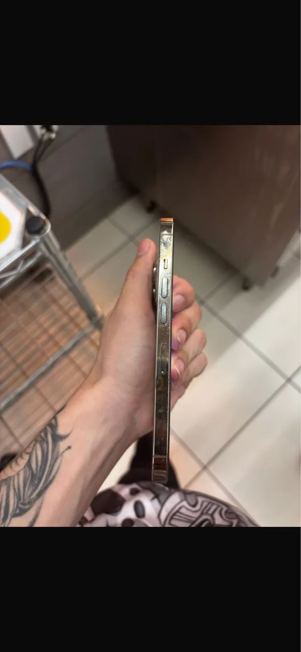 Iphone 13 pro GOLD 128gb - Foto 3
