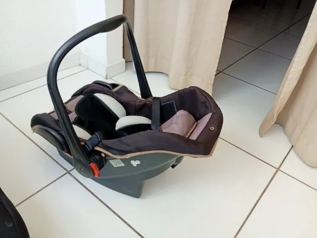 Cadeirinha+ bebê conforto. - Foto 4