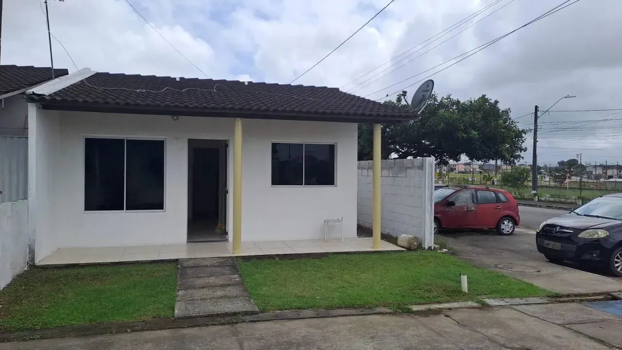 VENDO CASA EM CONDOMINIO FECHADO NASCENTE