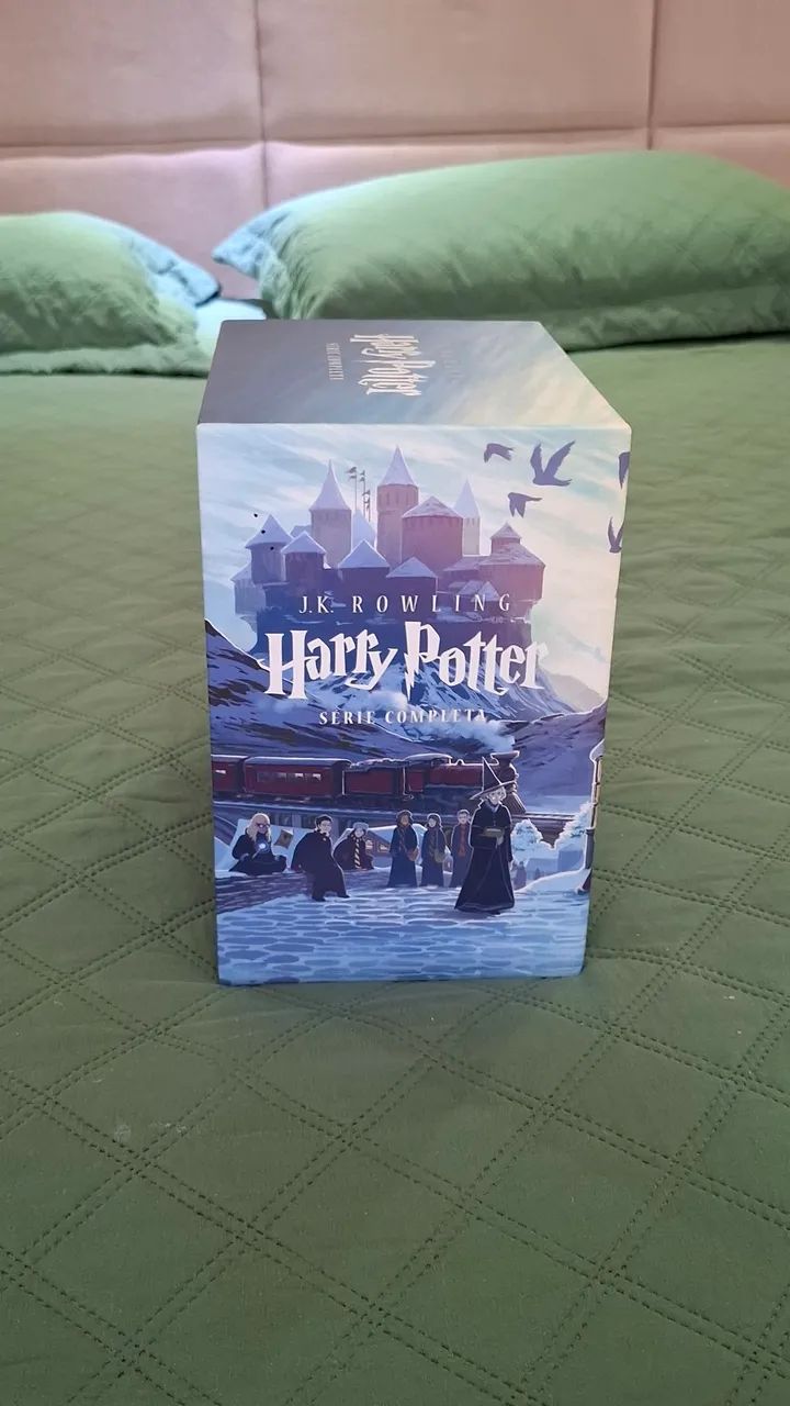 Box Harry Potter Coleção Scholastic - Castelo - Perfeito estado - Foto 4