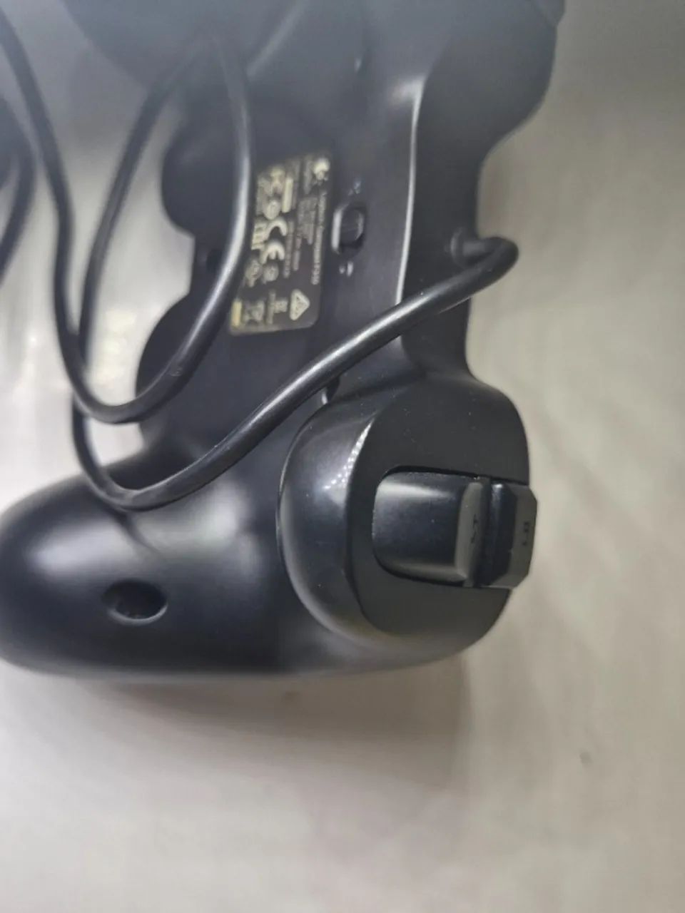 Controle Joystick Logitech F310 para PC e Android - Foto 3