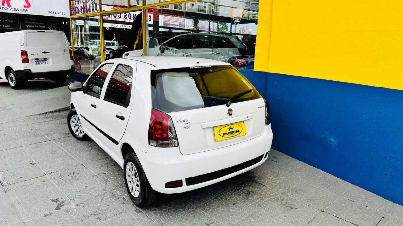 Fiat Palio Celebration 1.0 Fire Flex 8V 4P 2013 - Foto 3
